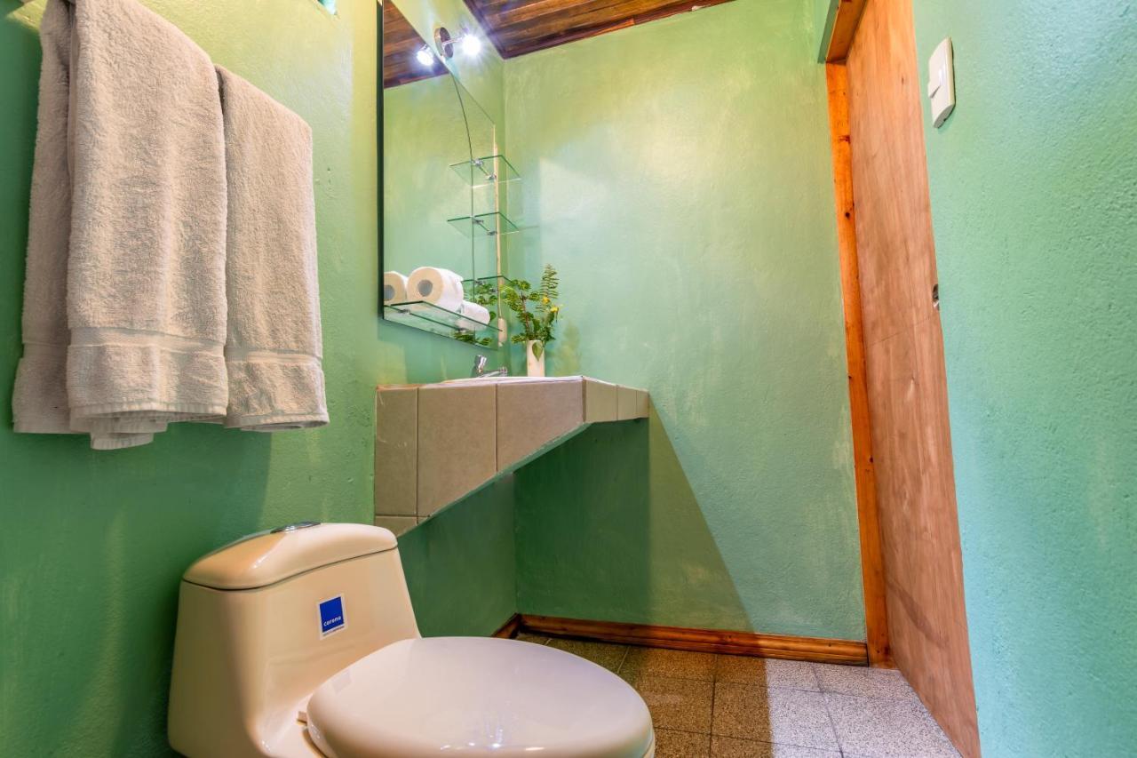 Cabinas Arrecife Cahuita Εξωτερικό φωτογραφία
